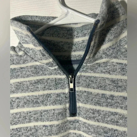 Thread & Supply indigo & white stripped 1/4 zip pullover sweatshirt. Size small - Picture 6 of 9